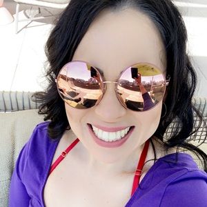 Meet your Posher, Alicia